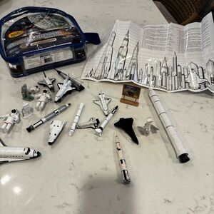 Space Shuttle and Rocket Toy Set